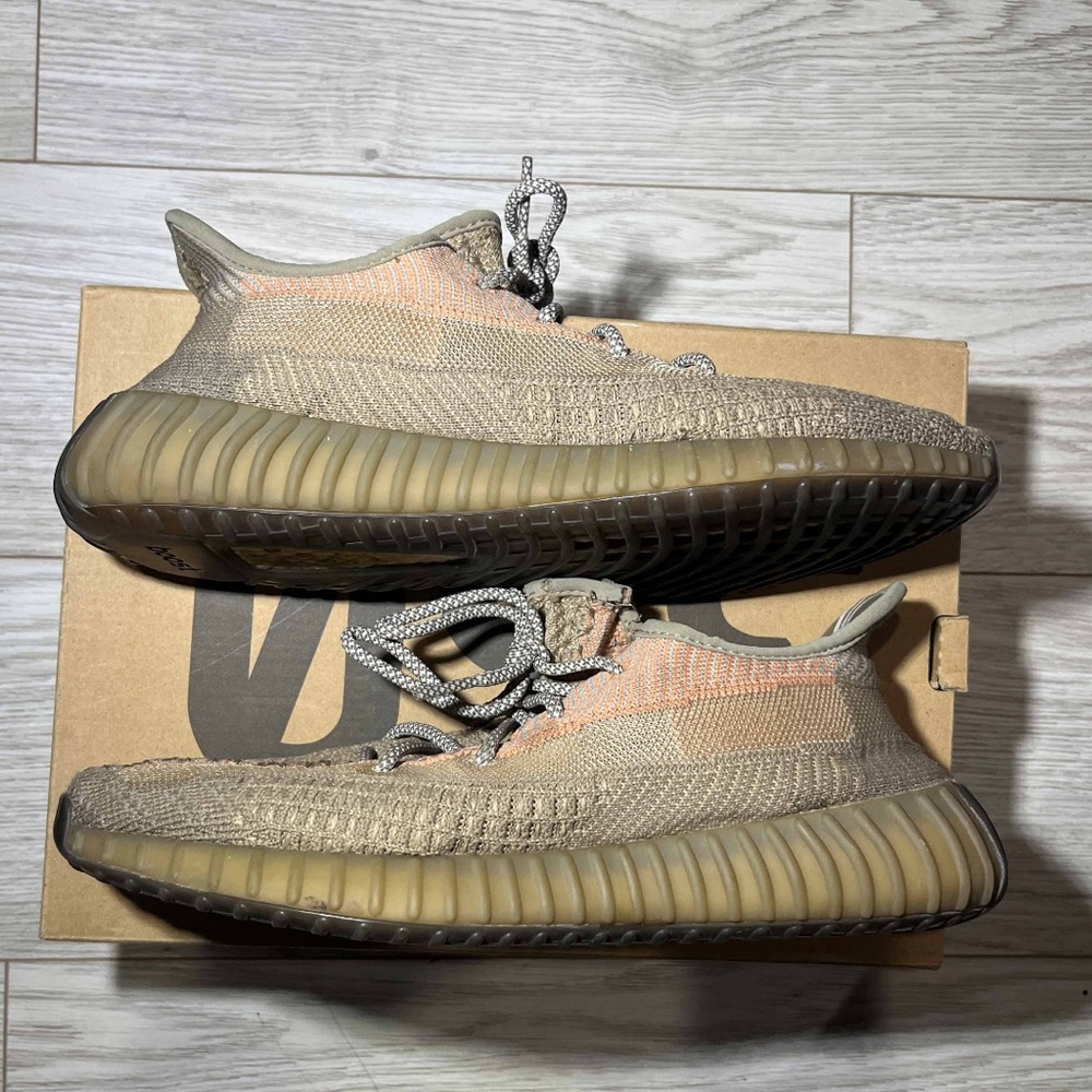 yeezy 350 sand taupe size 11